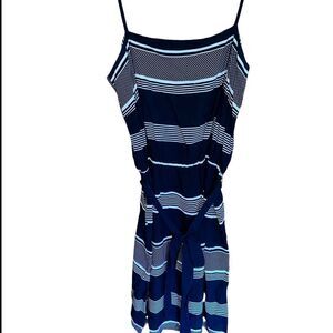 Gap‎ navy blue and white sundress with spaghetti straps size medium